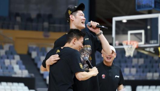 广厦外援加年轻球员出战亚冠或遭惨败,CBA何时能真正称霸亚洲?