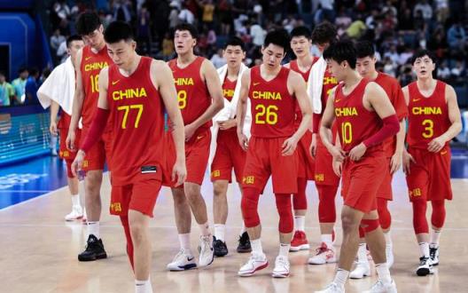 郭艾伦转会风波再起,两豪门资金紧张难成行