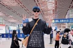 曾凡博机场照曝光！工作室发布康复训练动态，德国之旅正式启程