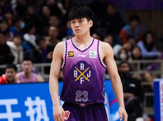 广东引陈国豪难奏效，资金不足加番薯多，团队太难搞！