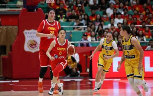  杨舒予砍22分 中国女篮大胜波黑女篮67分 张子宇贡献16分