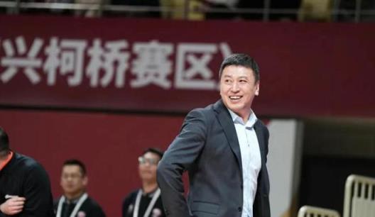 王世龙正式加入南京同曦教练组