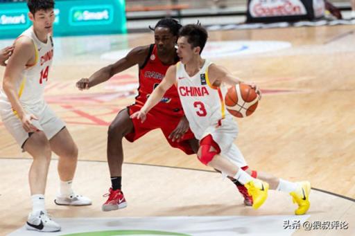 杨溢7中1效率值-16全队倒数引热议 篮协官媒曝光多差评
