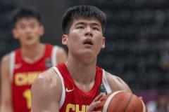 陈家政半场高效输出,5投3中贡献7分4篮板2助攻正负值+10