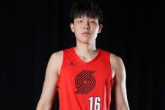 媒体人:杨瀚森在老鹰的试训时间仅次于某队成为第二长