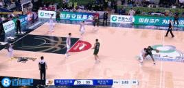 曾繁日连续失误葬送比赛，掩护犯规再被方硕断球