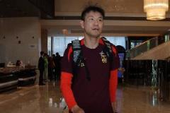 媒体人：李源一若无伤无病，落选名单在逻辑上难以成立