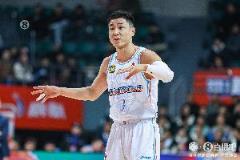 高效表现!高诗岩14中10贡献27分5板5助正负值+33全场领先