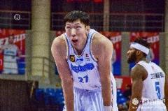 北京VS浙江大名单:周琦、曾凡博、吴前领衔,陈盈骏、程帅澎在列
