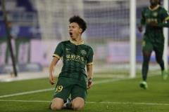 18岁王钰栋爆发周!国足首秀+中超首球惊艳亮相