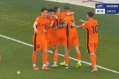 玉昆4-2领先新鹏城,杜加利奇失误,徐宏杰抽射破门