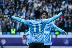 青春风暴来袭!19岁朱鹏宇、王钰栋首秀 19岁李新翔一射二传