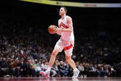 珀尔特尔高效输出:14中12砍24分12板3助1帽