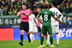 马宁全场5黄1红1点球，吧友仅给2.3分