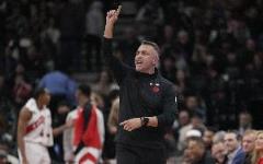美记:猛龙主帅拉贾科维奇确认执行2026-27赛季合同选项