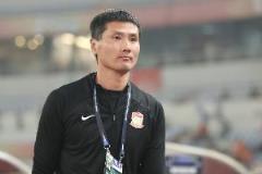  青岛西海岸近五轮联赛保持不败，创中超新纪录