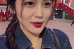 美女球迷:我说上海是中国足球氛围最好的城市,没人反对吧?