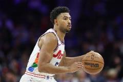 格莱姆斯高效输出!18投10中砍28分3板2助,末段独得14分惊艳全场