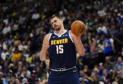 约基奇正式达成赛季场均三双!41分钟19中11砍下26+16+12