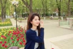 青春靓丽的女大!腾讯女主播炼炼:春天回校拍照~毕业倒计时