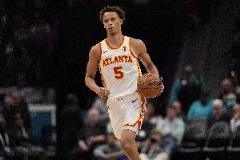 小南斯:若丹尼尔斯未获DPOY,这奖该属于大个子了