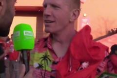 “明天你不会看到我上班了!”利物浦球迷对夺得英超冠军反应