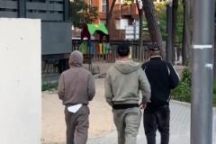 偷感好重停电期间,加维、福特与亚马尔低调现身街头