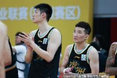 媒体人:广厦发挥正常 三将得分20+ 解决篮板难题
