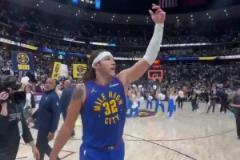 保卫高原!赢球后威少狂拍约老师脑袋 戈登英雄般退场
