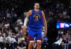 约基奇单场三分10中0创NBA历史纪录