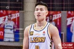林秉圣19年落选后坚持练球,媒体人:他想试试自己到底能不能打CBA