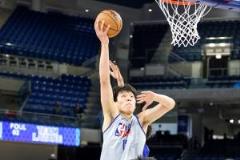7中5砍12分!选秀专家:杨瀚森5v5表现亮眼 超出预期提升行情