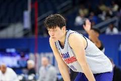 鹈鹕球探:杨瀚森表现惊艳 被誉为“小约基奇”