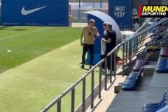 勒夫现身巴萨训练场,曾与弗里克共事于德国队