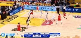 关键时刻连丢罚球!林秉圣、布朗、朱俊龙三分不中,孙铭徽两罚全铁