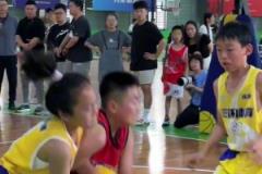 关于库里的穿搭,你打几分?