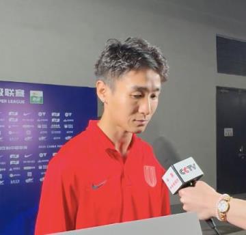 韦世豪:密集赛程不影响,我们跑动风格更胜一筹